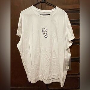 Minimalist White Face Art T-Shirt